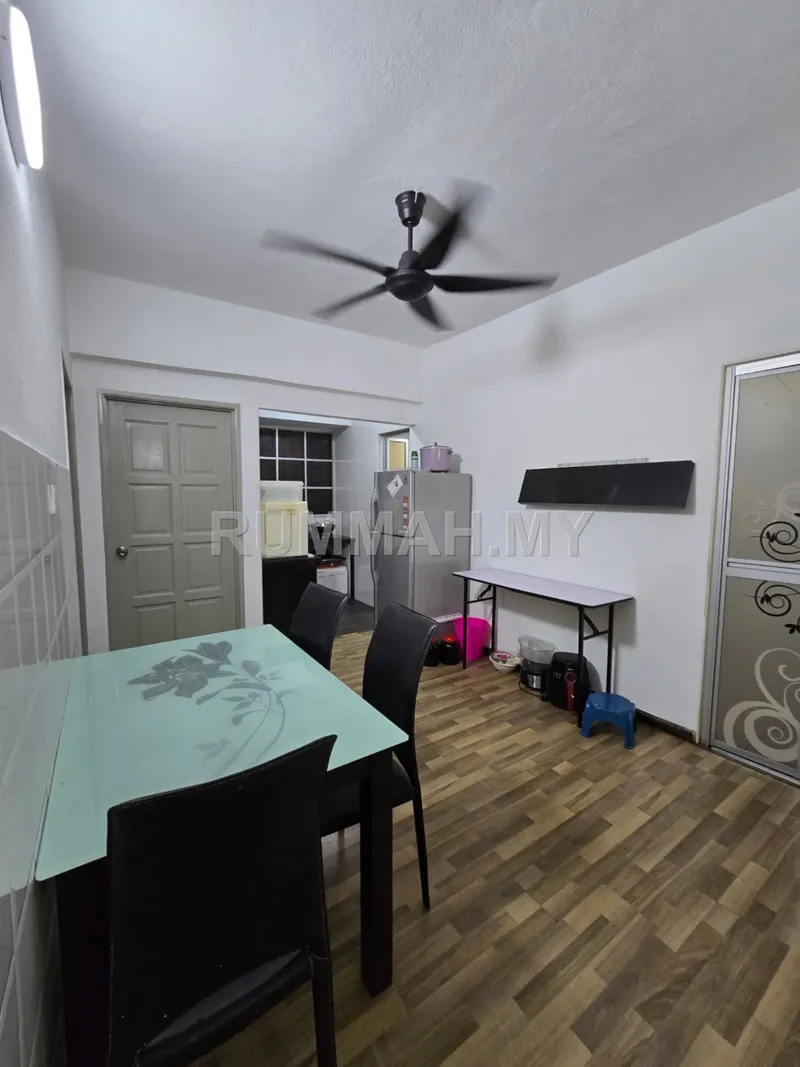 condo in Relau, Penang — photo 3