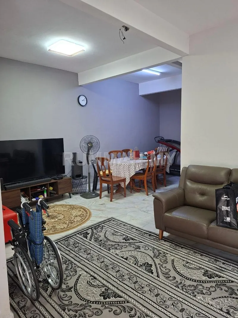 house in shah alam, Selangor — photo 2
