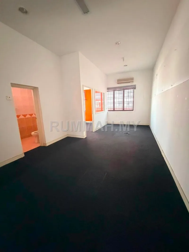 commercial in Pulau Tikus, Penang — photo 2