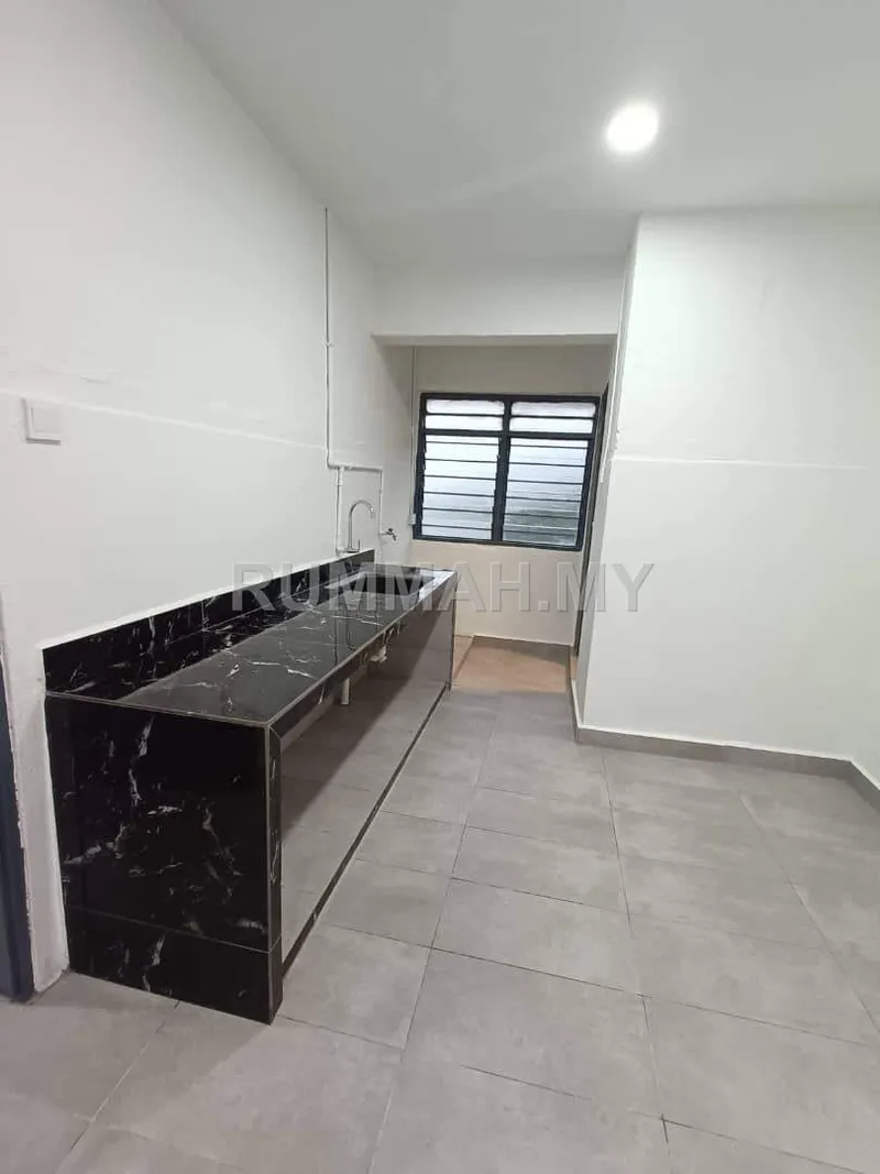 condo in Ayer Itam, Penang — photo 3