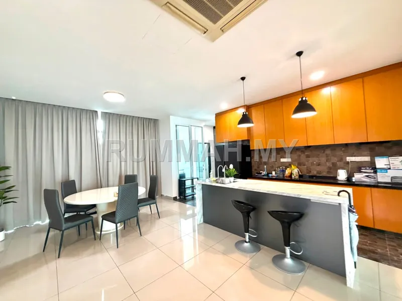 condo in Pulau Tikus, Penang — photo 2