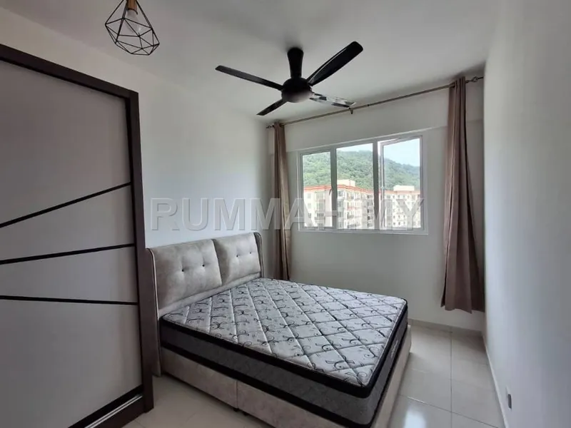 condo in Gelugor, Penang — photo 3
