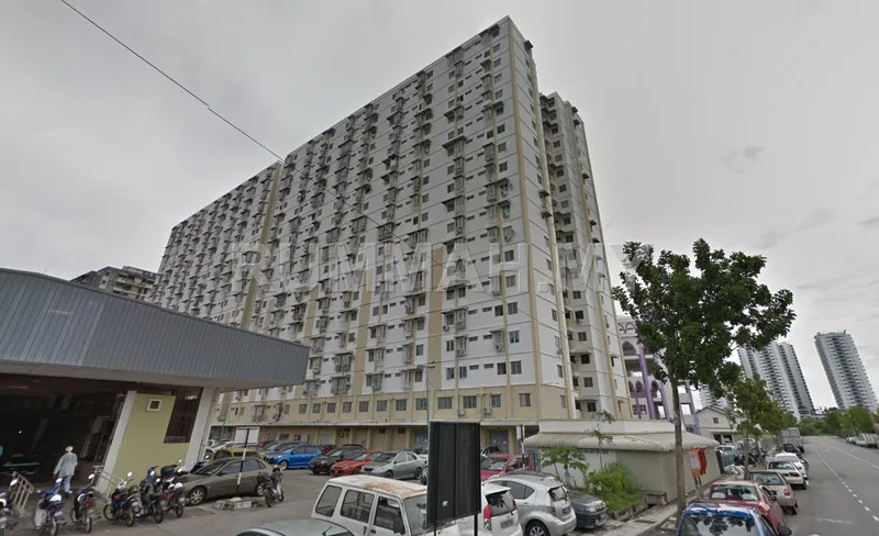 Ground Floor Shoplot for Sale @ I-Park Apartment, Sungai Ara
