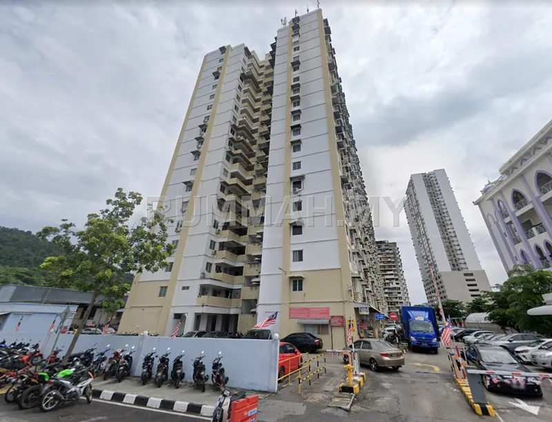 condo in Sungai Ara, Penang — photo 3