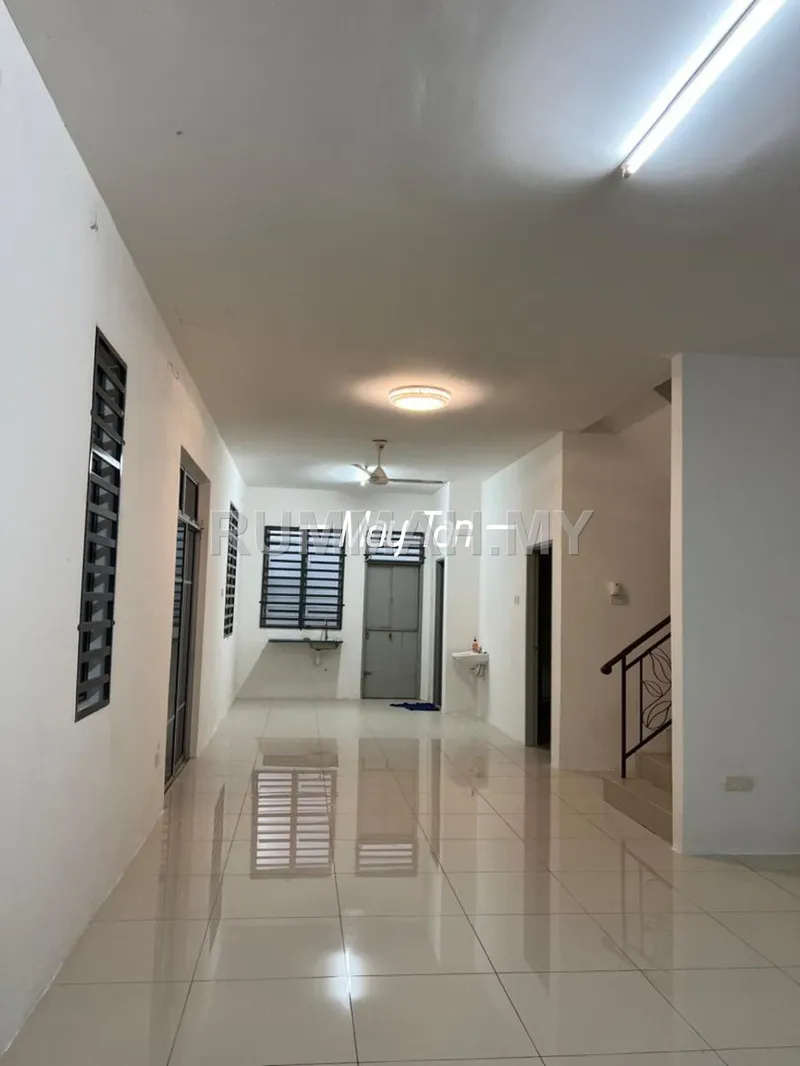 house in Parit Buntar, Perak — photo 2