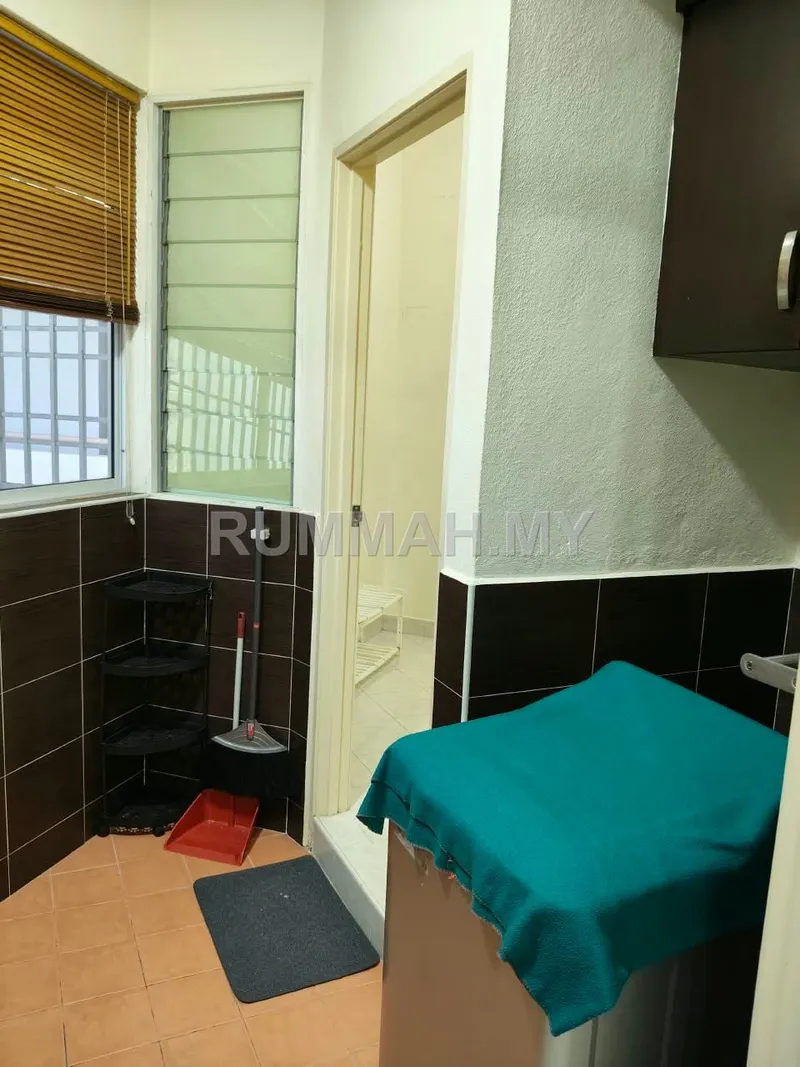 condo in Sungai Ara, Penang — photo 3