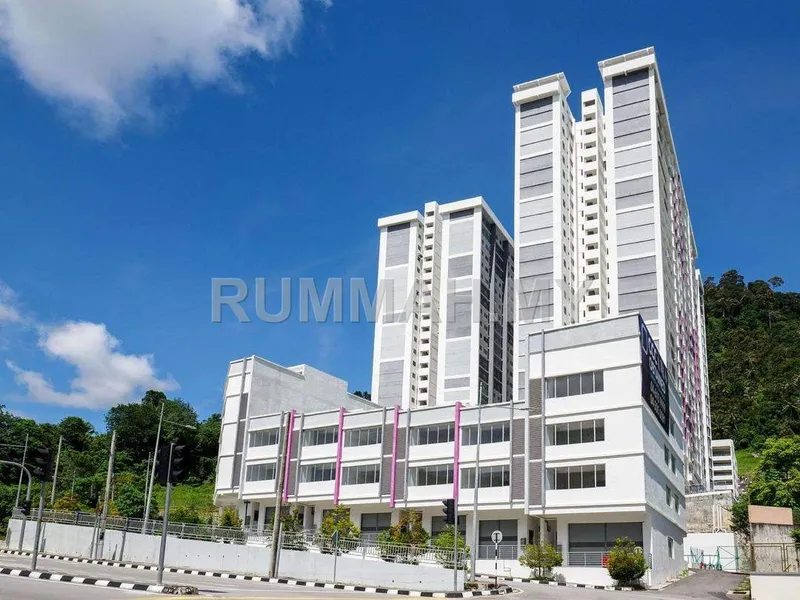 3-bedroom condo in Teluk Kumbar, Penang for sale — Apartment for Sale @ Dua Residensi, Teluk Kumbar | Freehold