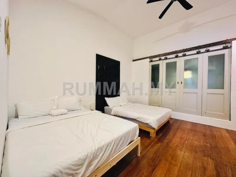 house in George Town, Penang — photo 3