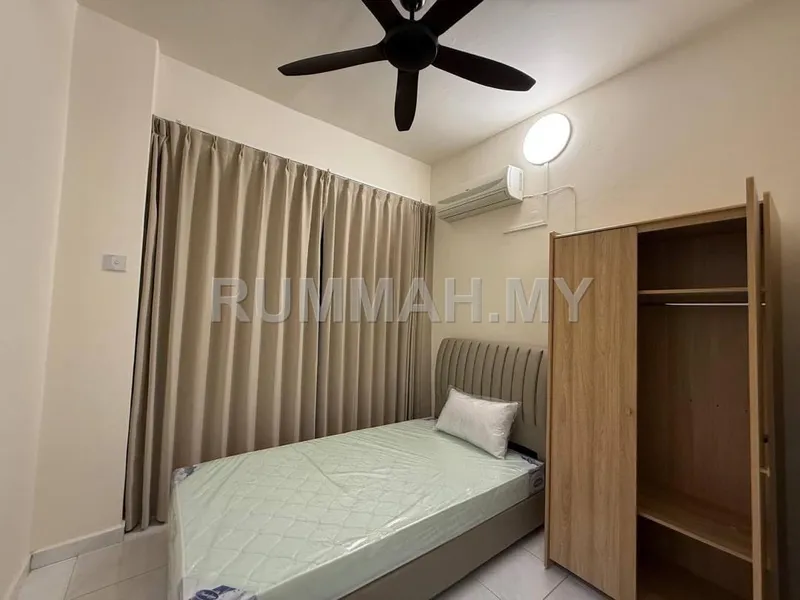 condo in Gelugor, Penang — photo 3