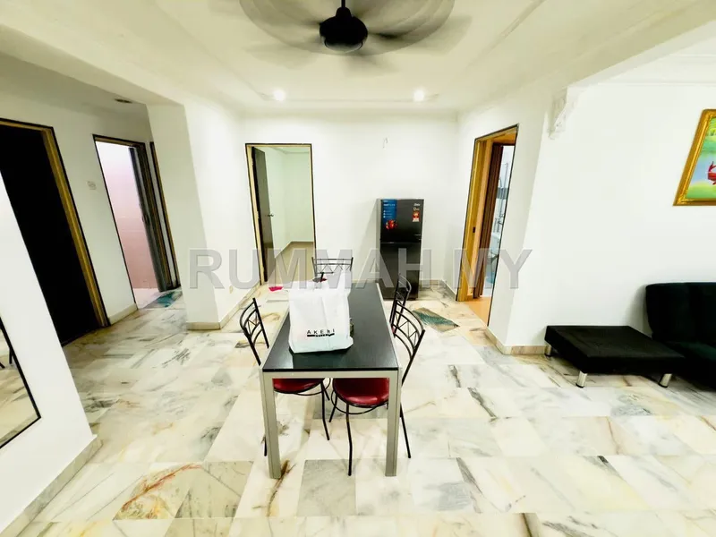 condo in Kuala Lumpur, Kuala Lumpur — photo 3