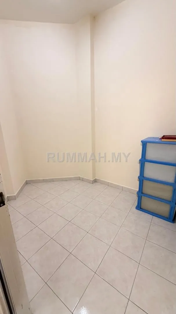 condo in Sungai Ara, Penang — photo 3