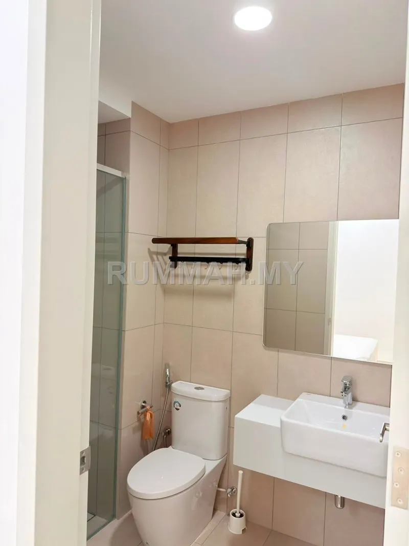 condo in Gelugor, Penang — photo 2