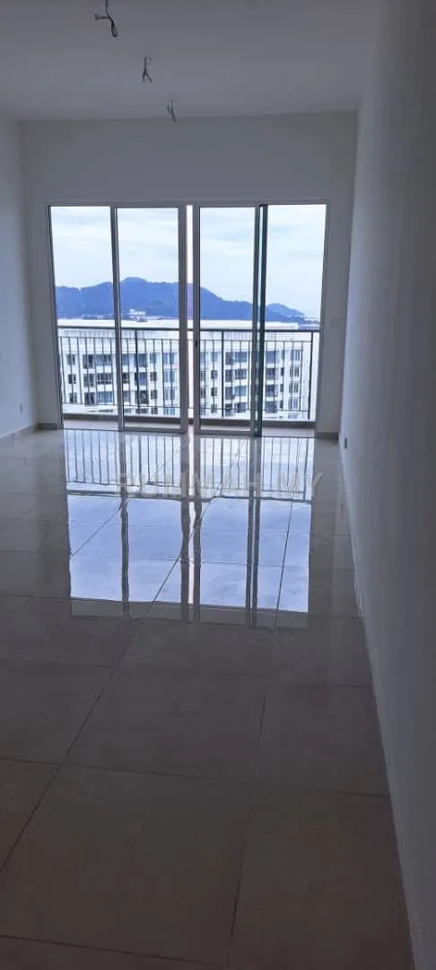 Lucerne Residences @ Bayan Lepas, 1200sft, Dual Key Concept, 2Cp
