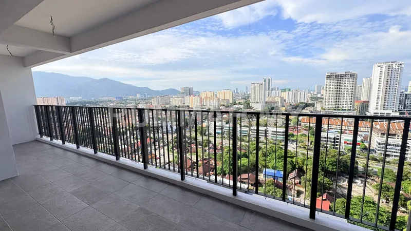 Central Residence, Jelutong | Freehold