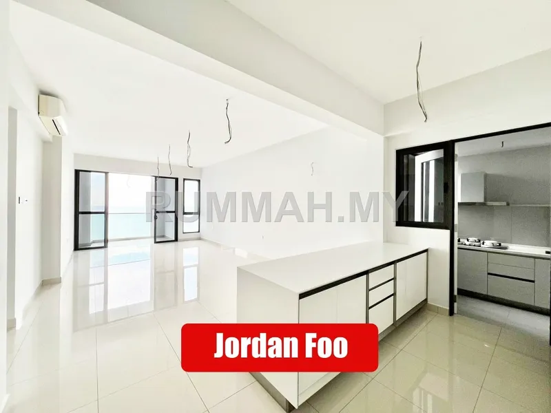 The Marin Batu Ferringhi Fully Seaview Low Density 1850SF Free Kitchen