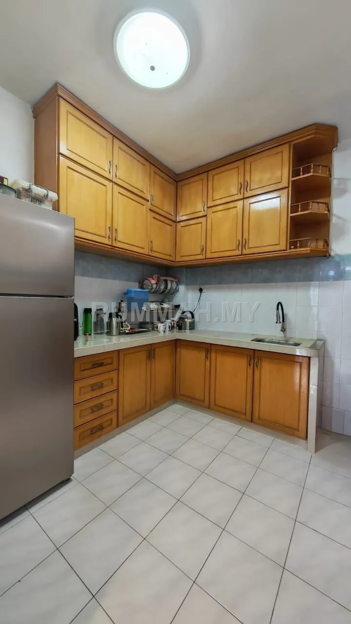 condo in Gelugor, Penang — photo 3
