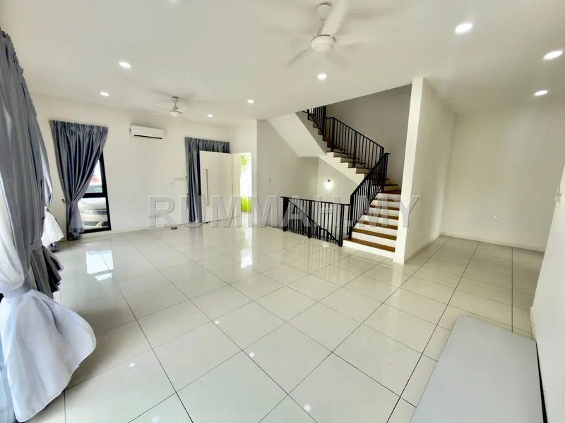 house in kajang, Selangor — photo 2
