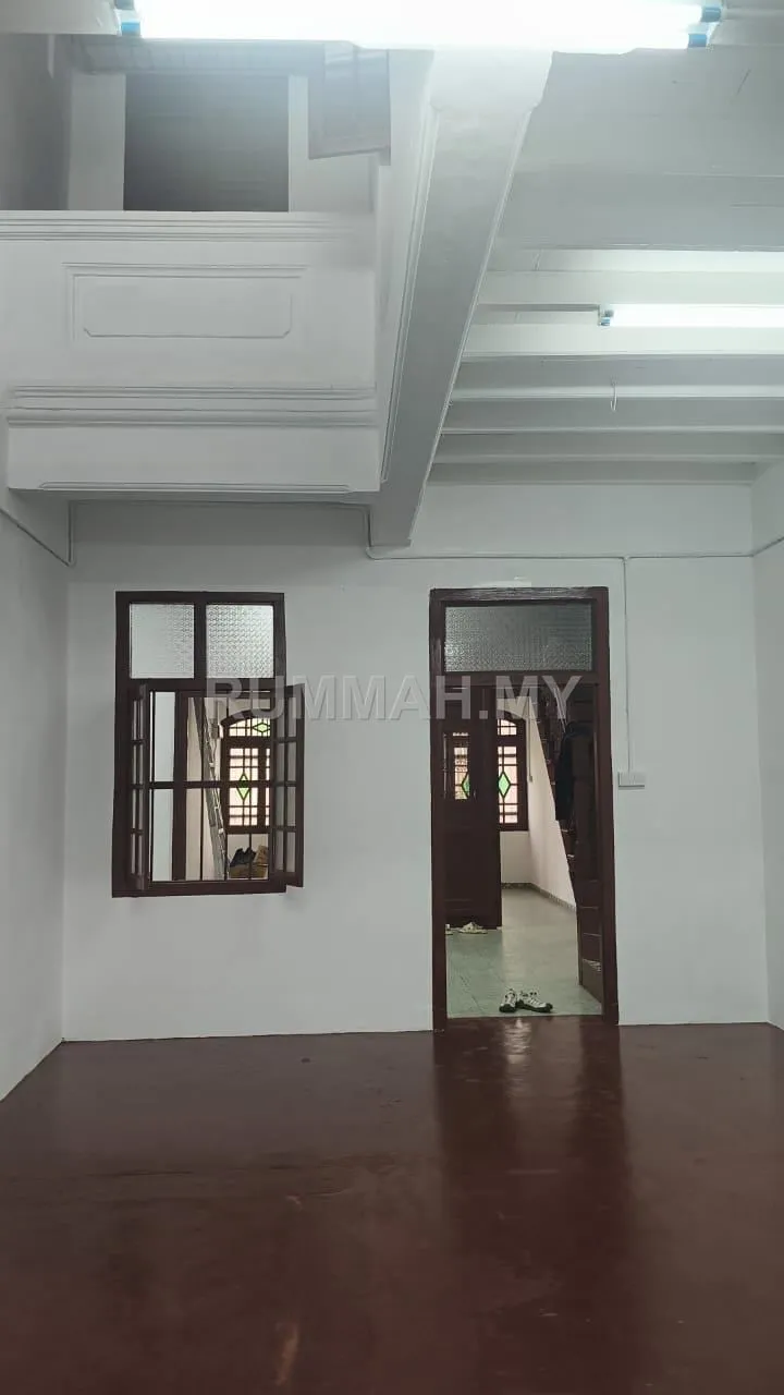 commercial in Georgetown, Penang — photo 3