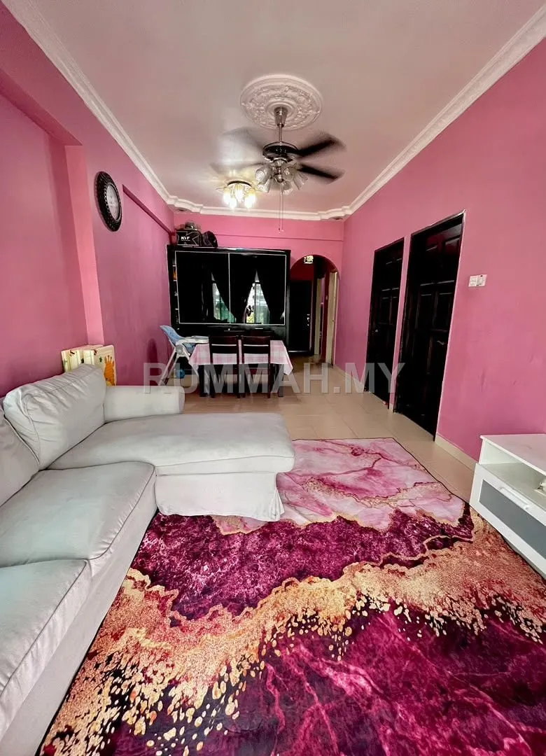 Apartment for Rent @ Saujana Damai, Bayan Lepas | Prime Location
