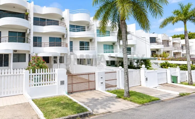 [Seaview Landed] Changkat Ria @ Batu Ferringhi Freehold 3-Storey Terrace For Sale