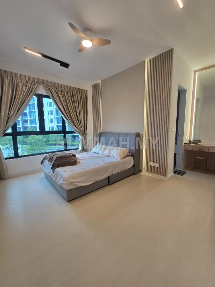 condo in Gelugor, Penang — photo 3