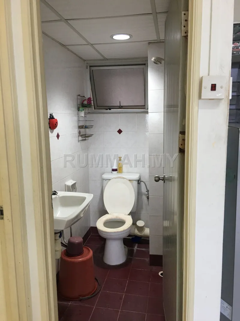 condo in Batu Uban, Penang — photo 3