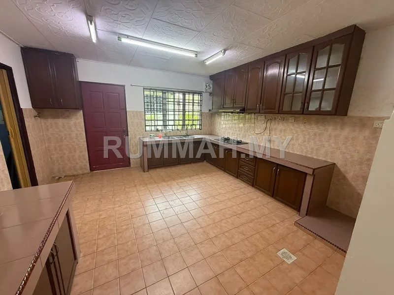 Taman Megah Cheras 4 Bedroom 3 Bathroom Extended House For Sale