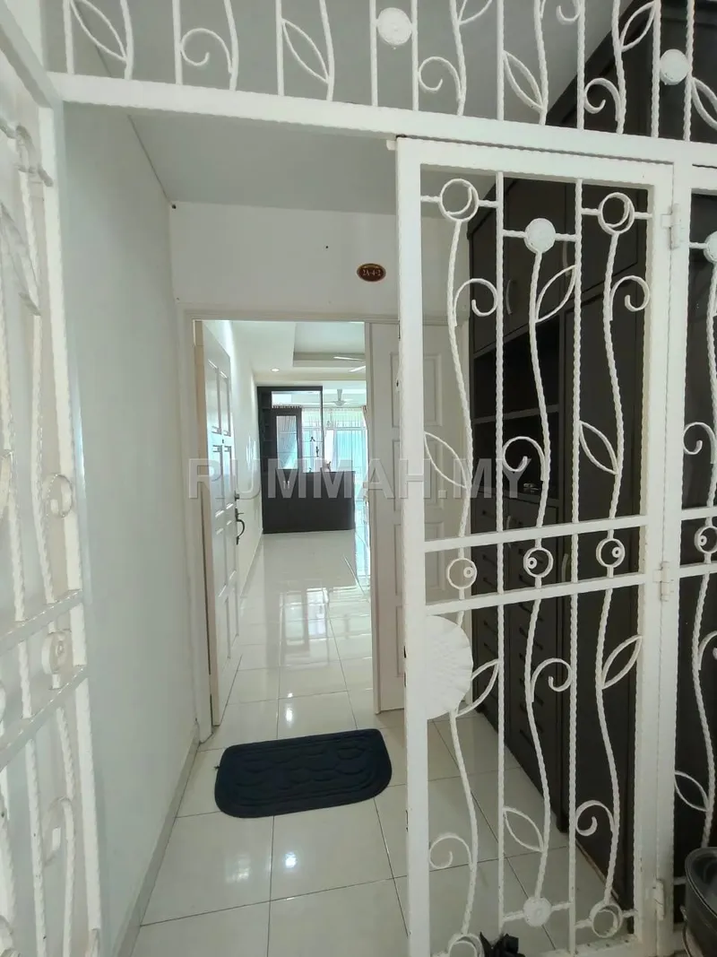 condo in Sungai Ara, Penang — photo 3