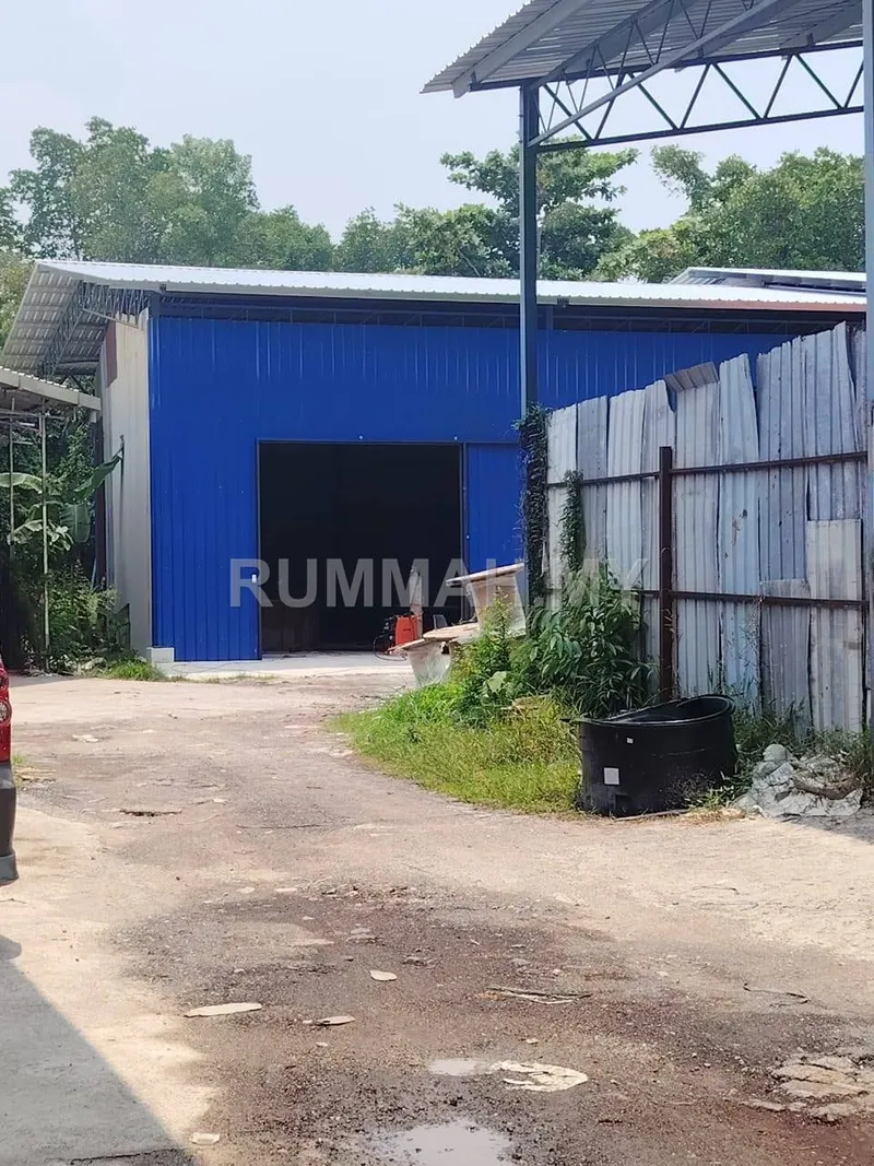 Factory for Rent @ Batu Maung, Teluk Tempoyak | High Ceilings