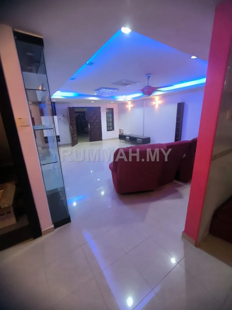 2.5-Storey Terraced House for Rent @ Taman Meranti Jaya, Puchong | Partly Furnished