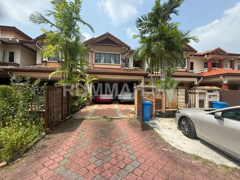 house in Bukit Jelutong, Selangor — photo 3