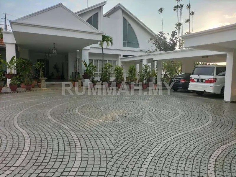 Rare Freehold Bungalow in Bangsar