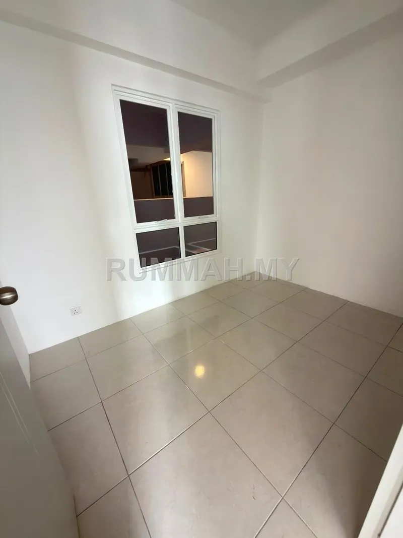 condo in Jelutong, Penang — photo 3