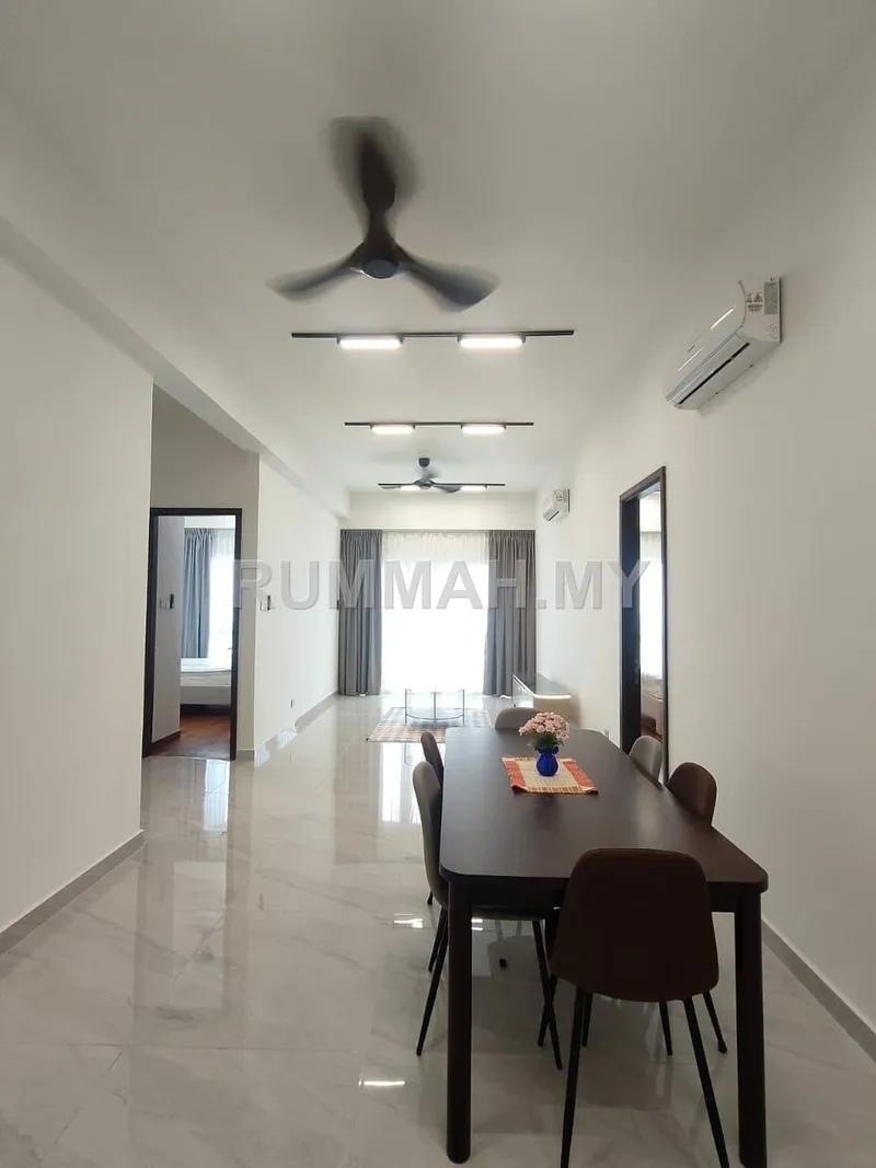 condo in Pulau Tikus, Penang — photo 2