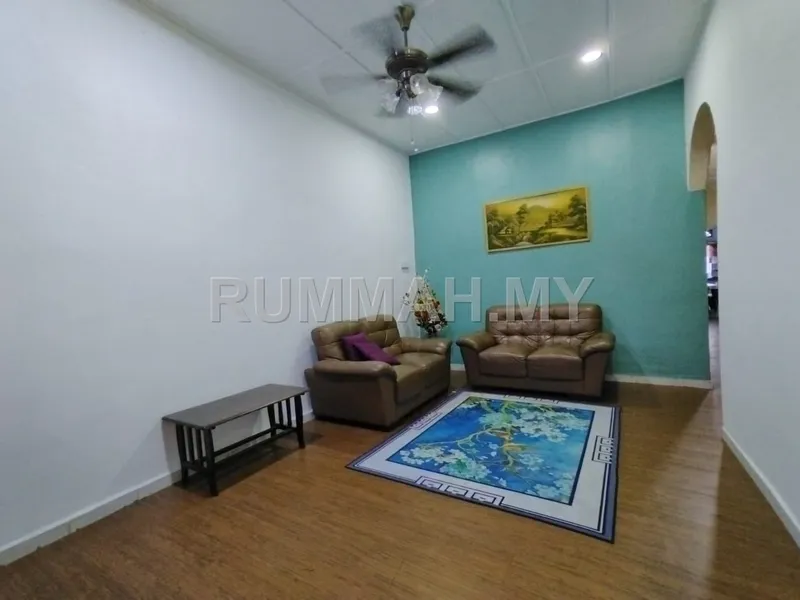 house in Kesidang, Melaka — photo 2