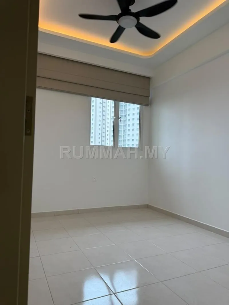 condo in Gelugor, Penang — photo 2