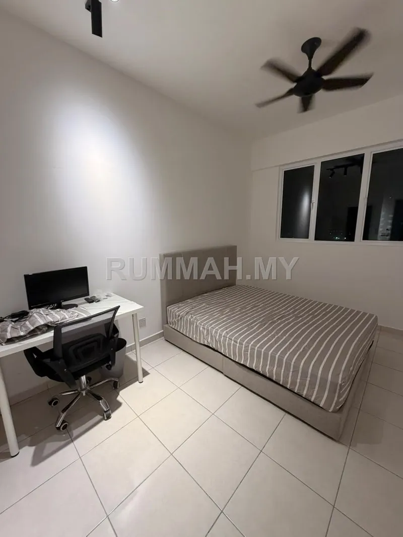 condo in Gelugor, Penang — photo 3