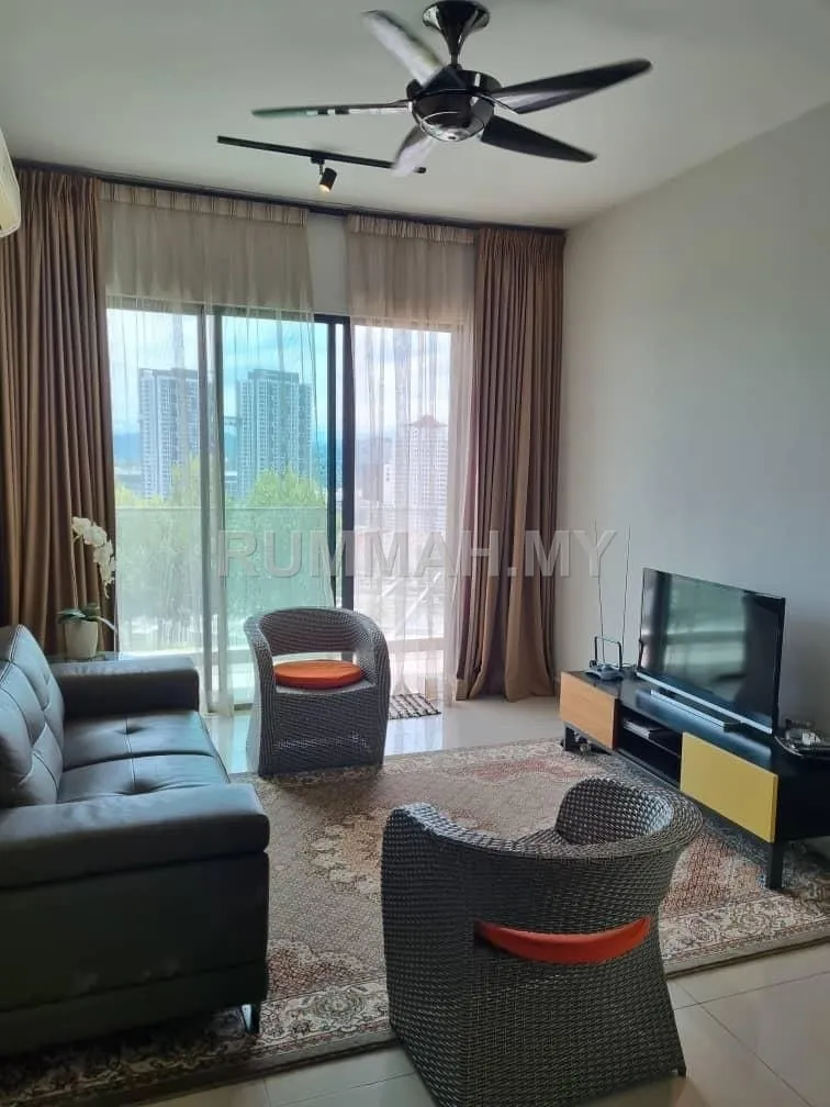 2-bedroom condo in seri kembangan, Selangor for sale — Univ 360 corner lot, Seri Kembangan  @ RM 550,000 (nego)