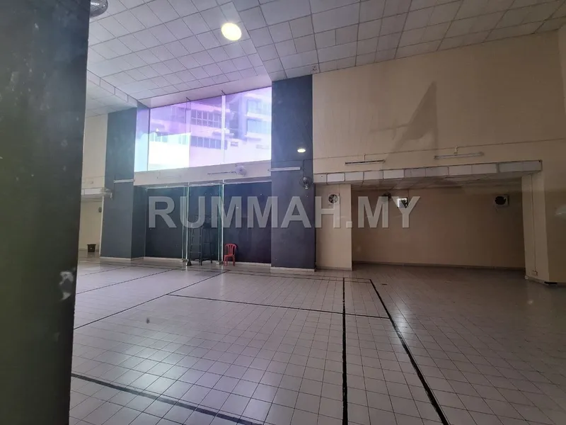 commercial in Kuala Lumpur, Kuala Lumpur — photo 2