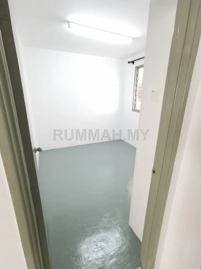 condo in Georgetown, Penang — photo 3