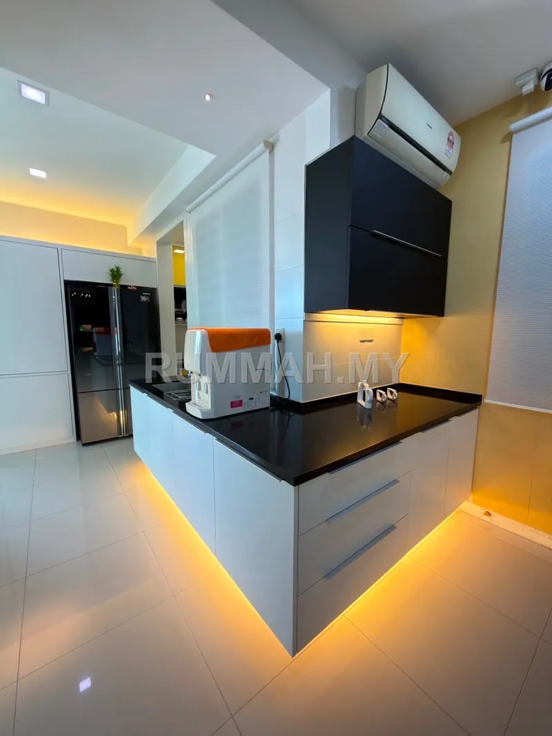 condo in Gelugor, Penang — photo 3