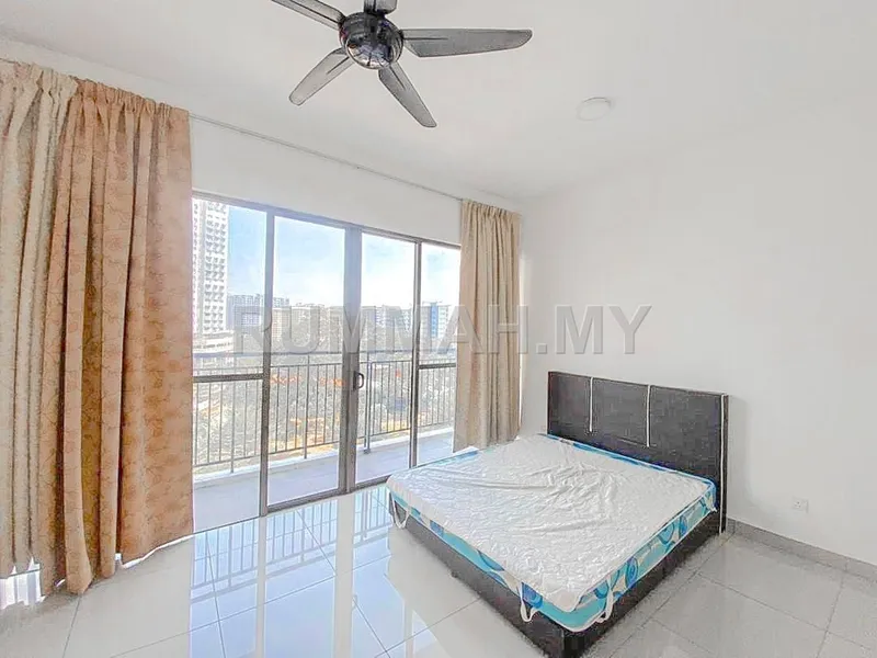 condo in Sungai Ara, Penang — photo 2