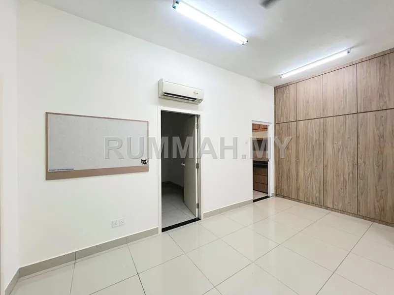 condo in Sungai Ara, Penang — photo 2