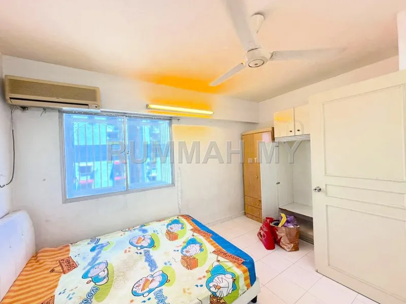 condo in Sungai Dua Island, Penang — photo 3