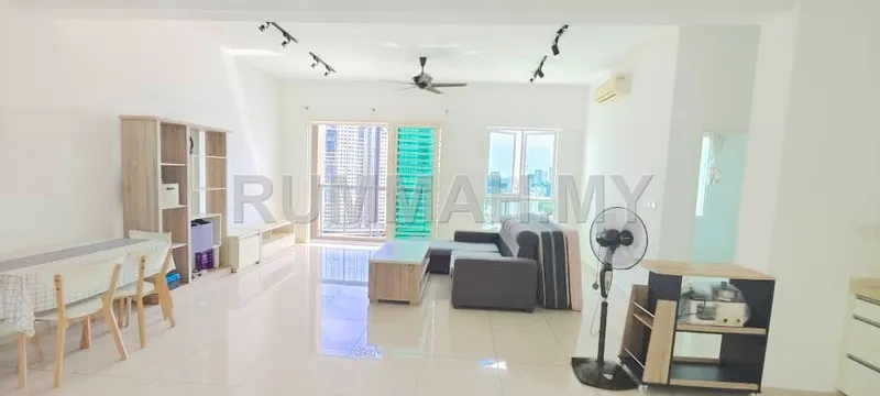 One Imperial 1050sf 2 Car Park Big Living Hall Sungai Ara