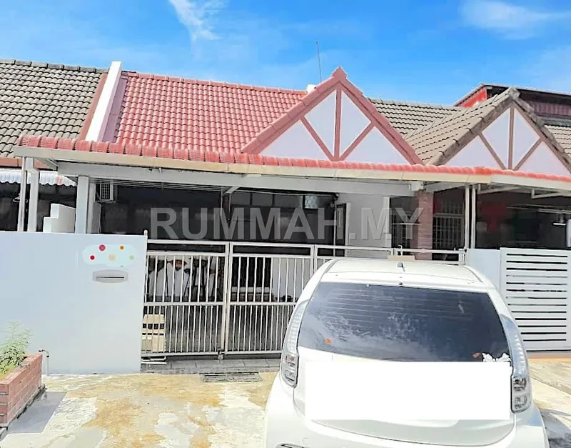house in Sungai Dua Island, Penang — photo 2