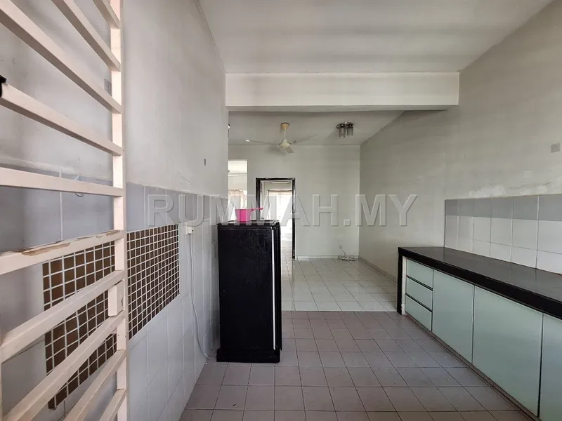 house in kajang, Selangor — photo 2