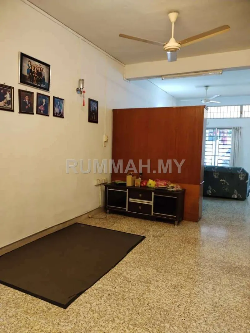 house in Jelutong, Penang — photo 2