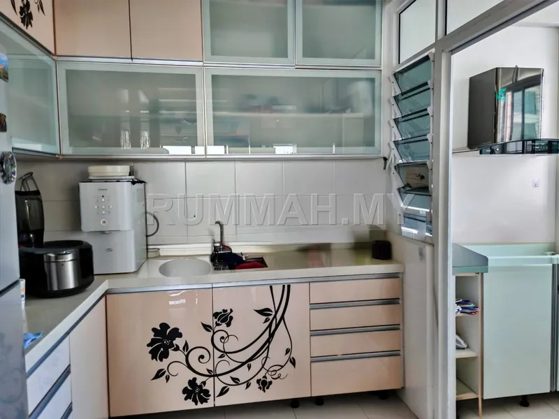 condo in Jelutong, Penang — photo 3
