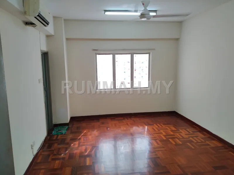 condo in Bandar Sunway, Selangor — photo 3